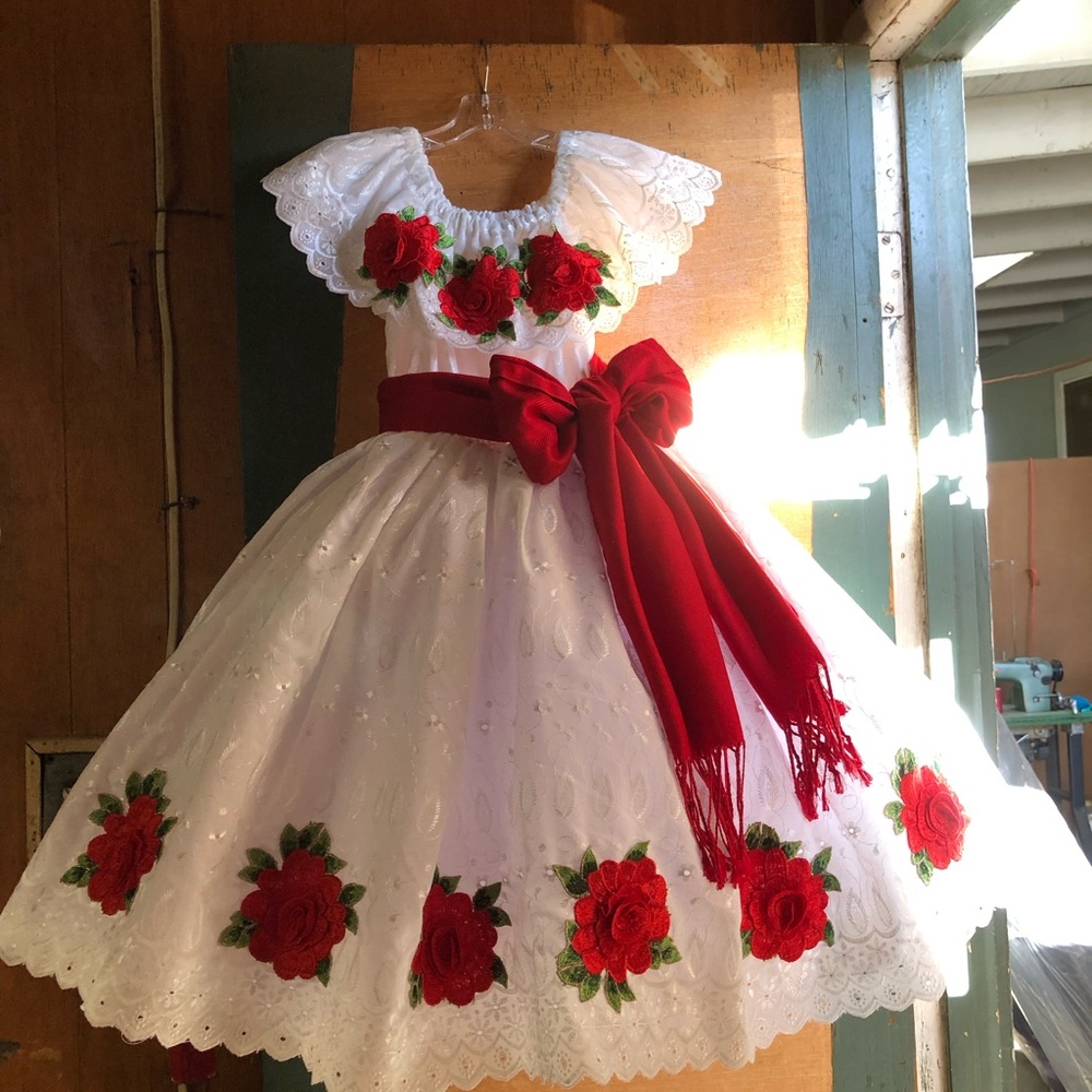 Mexican Dress - Picture 6 of 9